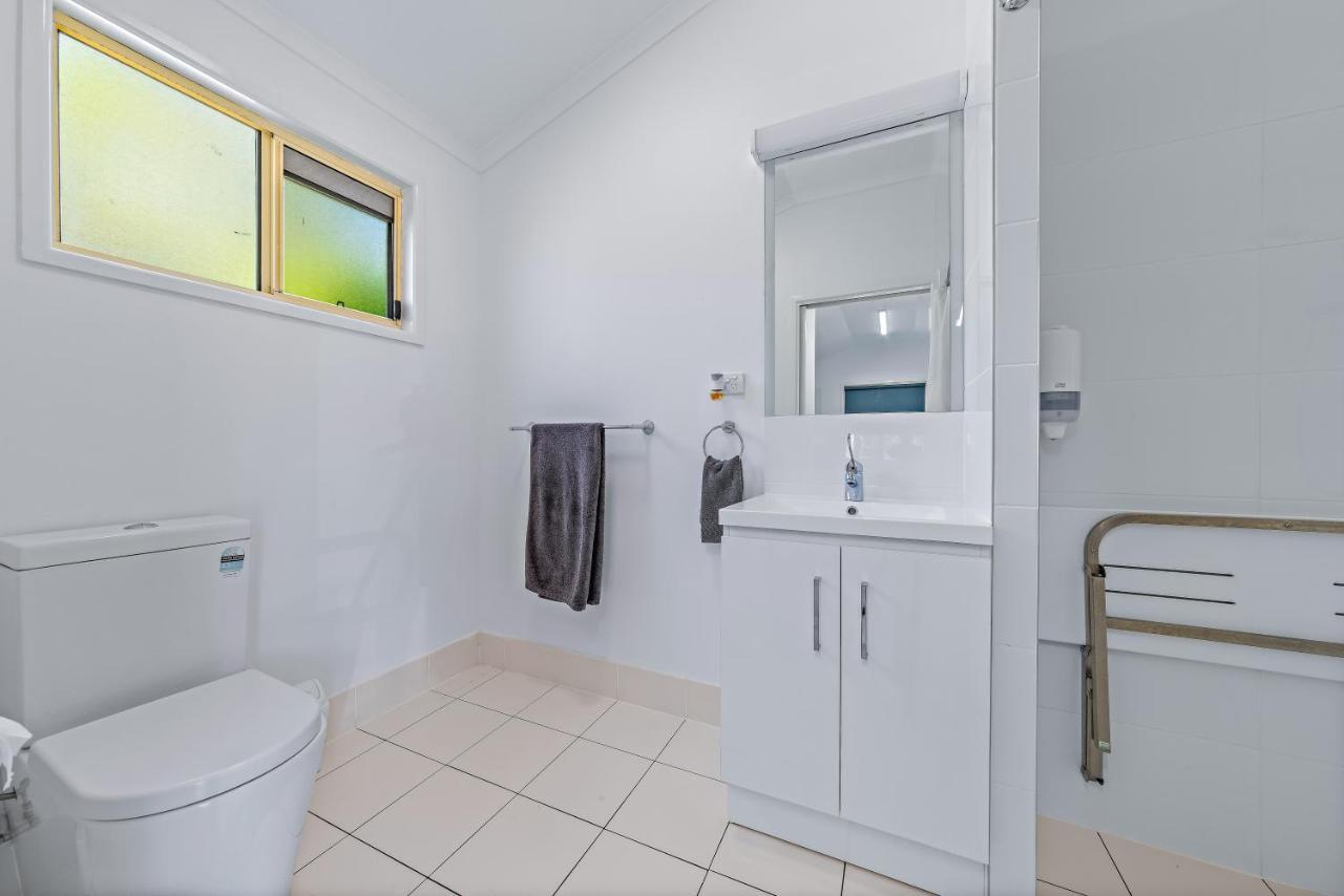 Big4 Whitsundays Tropical Eco Resort Airlie Beach Exteriör bild