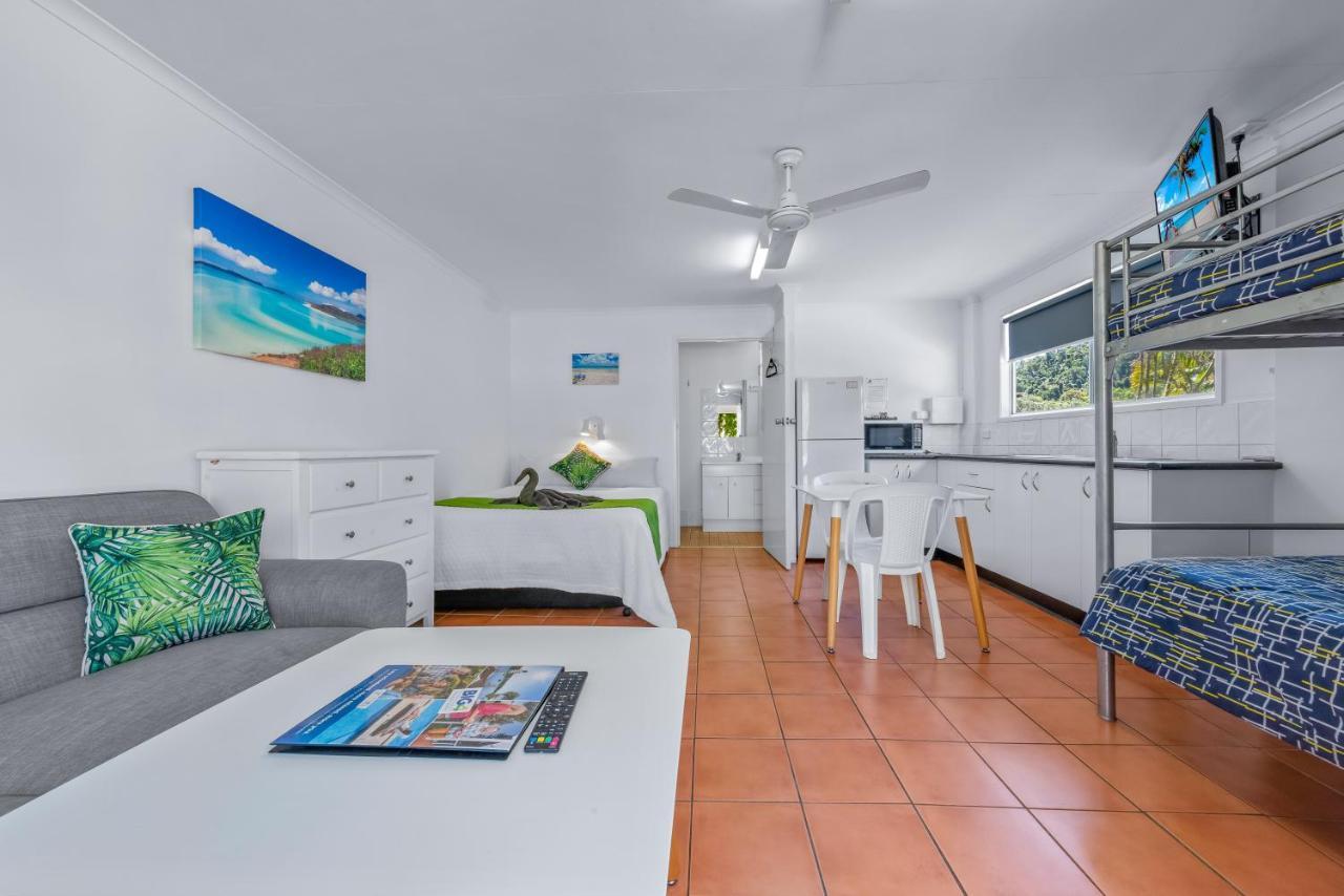 Big4 Whitsundays Tropical Eco Resort Airlie Beach Exteriör bild